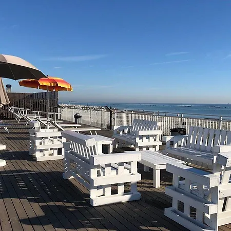 Club Del Sole Pini Boutique 营地 4*