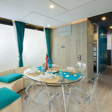 Club Del Sole Pini Boutique 4* 蓬他码头