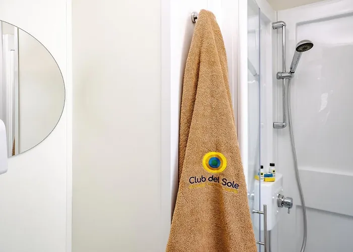 Camping Club Del Sole Pini Boutique 4*