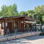 Club Del Sole Pini Boutique Camping