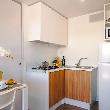 Club Del Sole Pini Boutique