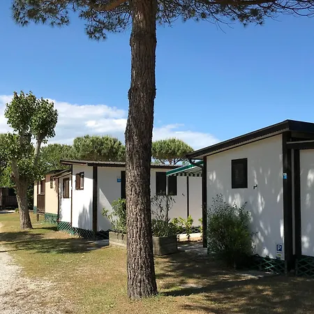 Club Del Sole Pini Boutique Punta Marina