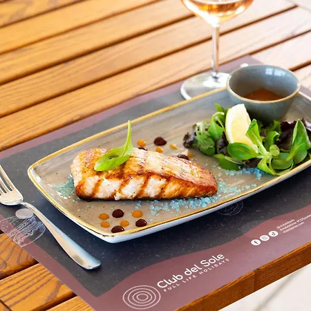 Kemping Club Del Sole Pini Boutique 4*