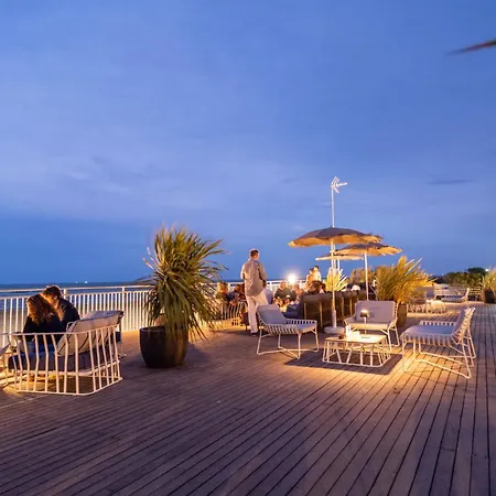 Club Del Sole Pini Boutique