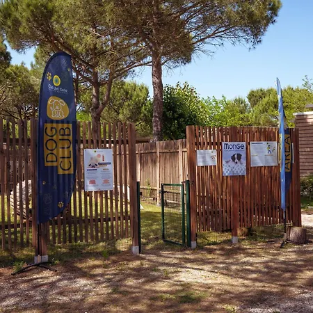 Club Del Sole Pini Boutique