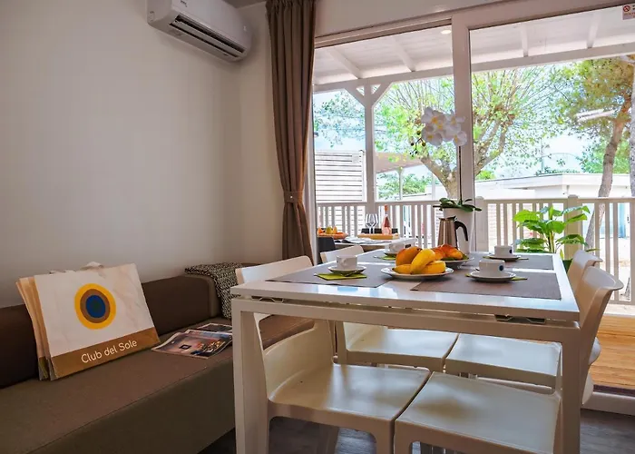 Club Del Sole Pini Boutique Kemping Punta Marina