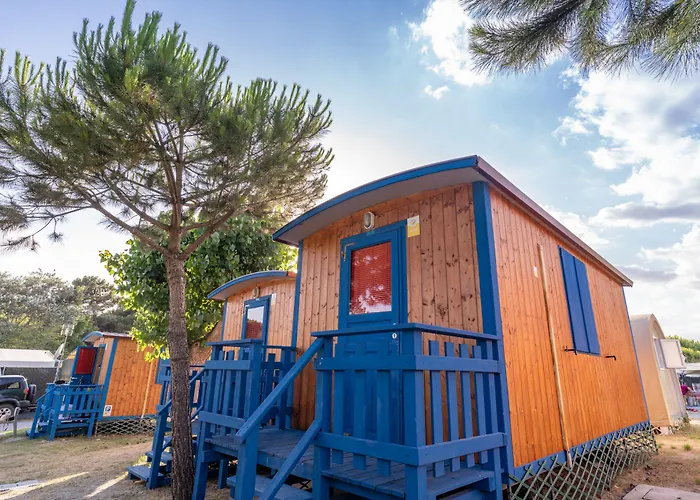 Club Del Sole Pini Boutique Camping Punta Marina